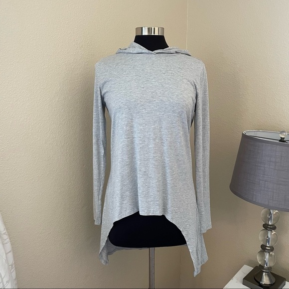 LOGO by Lori Goldstein Long-Sleeve Hooded Top Hi-Low Hem - Picture 4 of 13
